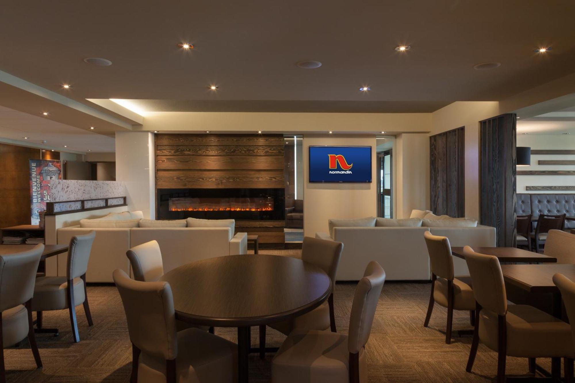 Hotel & Suites Normandin Quebec Exterior foto